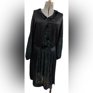 Edwardian style 1940’s Black Silk Mourning Dress Size Medium NO Tags Minor Flaw